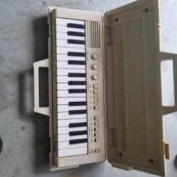 Yamaha PortaSound PS-1
