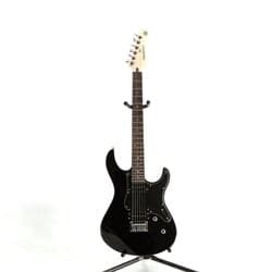 Yamaha Pacifica 120H, Black - SKADAD