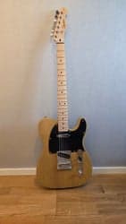 Squier by fender (Telecaster)