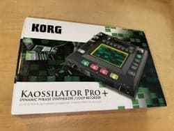 Korg Kaossilator Pro+ i originalkartong och med tillbehör