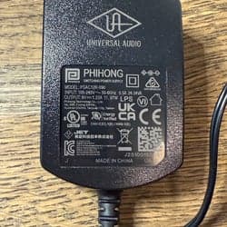 Universal Audio UAFX Strömförsörjning pedaler (9v, 400mA)