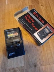 Suntech ST-1000 Quartz Guitar Tuner