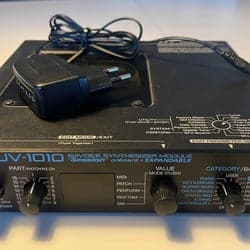 Roland JV-1010 Synthesizer Modul