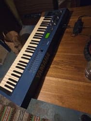 Yamaha CS1x Synthesizer