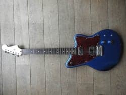 Squier Toronado Elgitarr