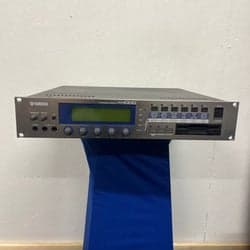 Yamaha A4000 Professional Sampler