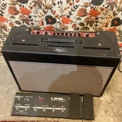 Line 6 Flextone XL Gitarrförstärkare med Line 6 Floor Board