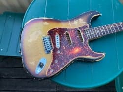Fender Stratocaster pleka