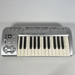 Behringer U-CONTROL UMX25 MIDI-keyboard
