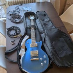 Epiphone Les Paul Muse Elgitarr med tillbehör