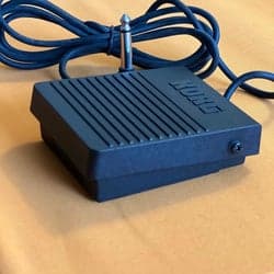 Korg PS-3 Sustainpedal – Original fotpedal keyboardpedal & digitalpianopedal PS3