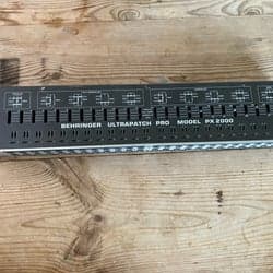 Behringer Ultrapatch Pro PX2000 Patchbay