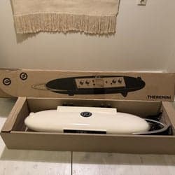 Moog Theremini white