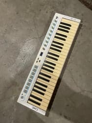 Klaviatur: CME U-Key MIDI-keyboard