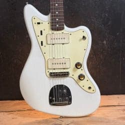 Belle JZ Offset Prototype Relic Black med Fender J Mascis Jazzmaster mic PLEK’d