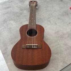 Mini gitarr