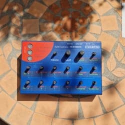 Stereoping Synth Controller Microwave waldorf