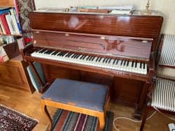 Brasted London Piano med Pianopall