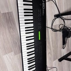 Roland U-20 allt fungerar , inget red-glue!