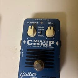 EBS MultiComp True Dual Band Compressor Gitarrpedal