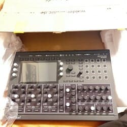 Waldorf Iridium Synthesizer