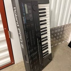 Roland PRO-E Intelligent Arranger - Vintage