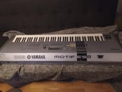 Yamaha Motif ES8