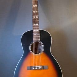 Vintage V130VSB Historic Folk akustisk gitarr Sunburst – knappt använd