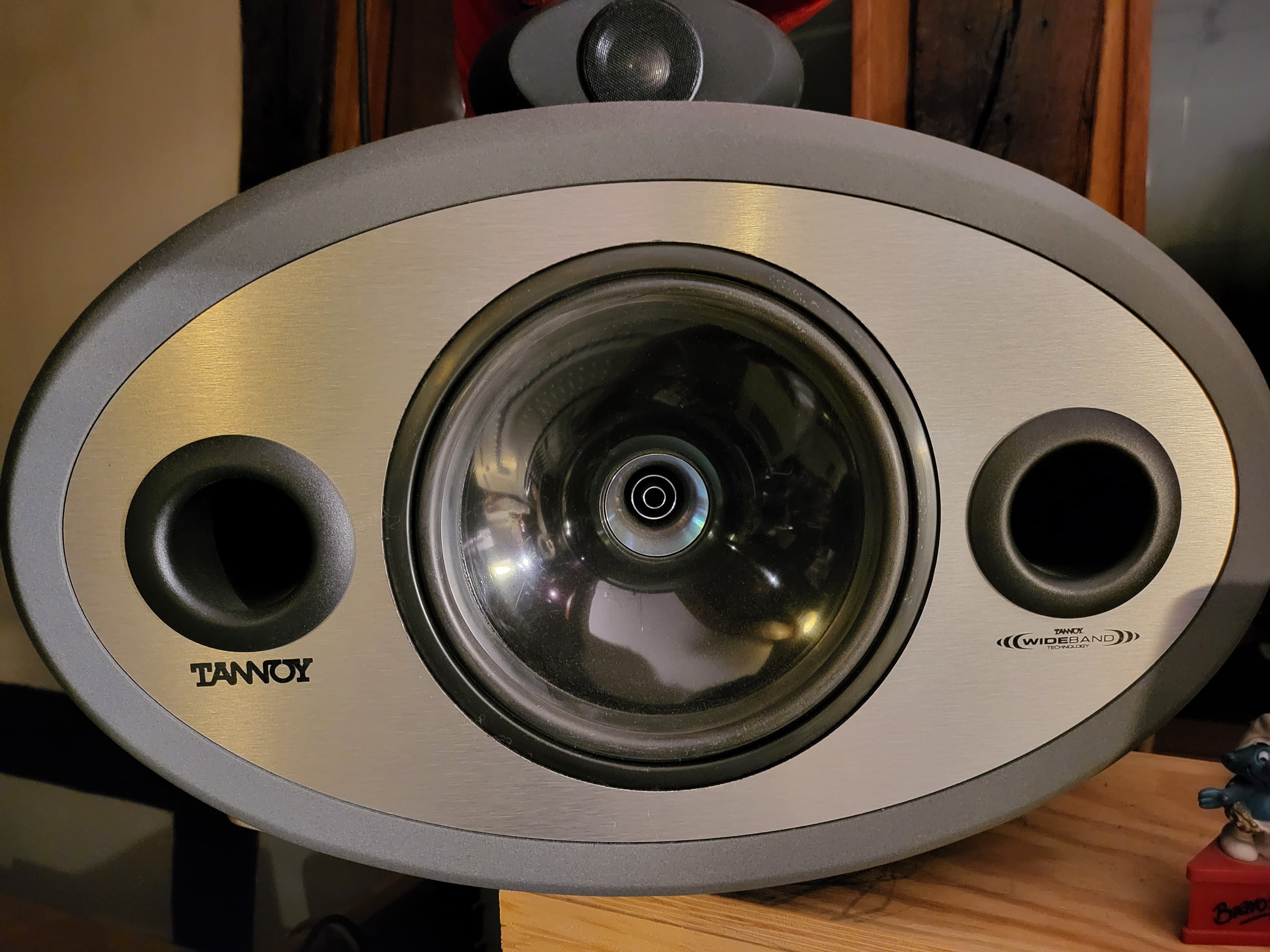 Vends une paire de moniteurs Tannoy ellipse 8