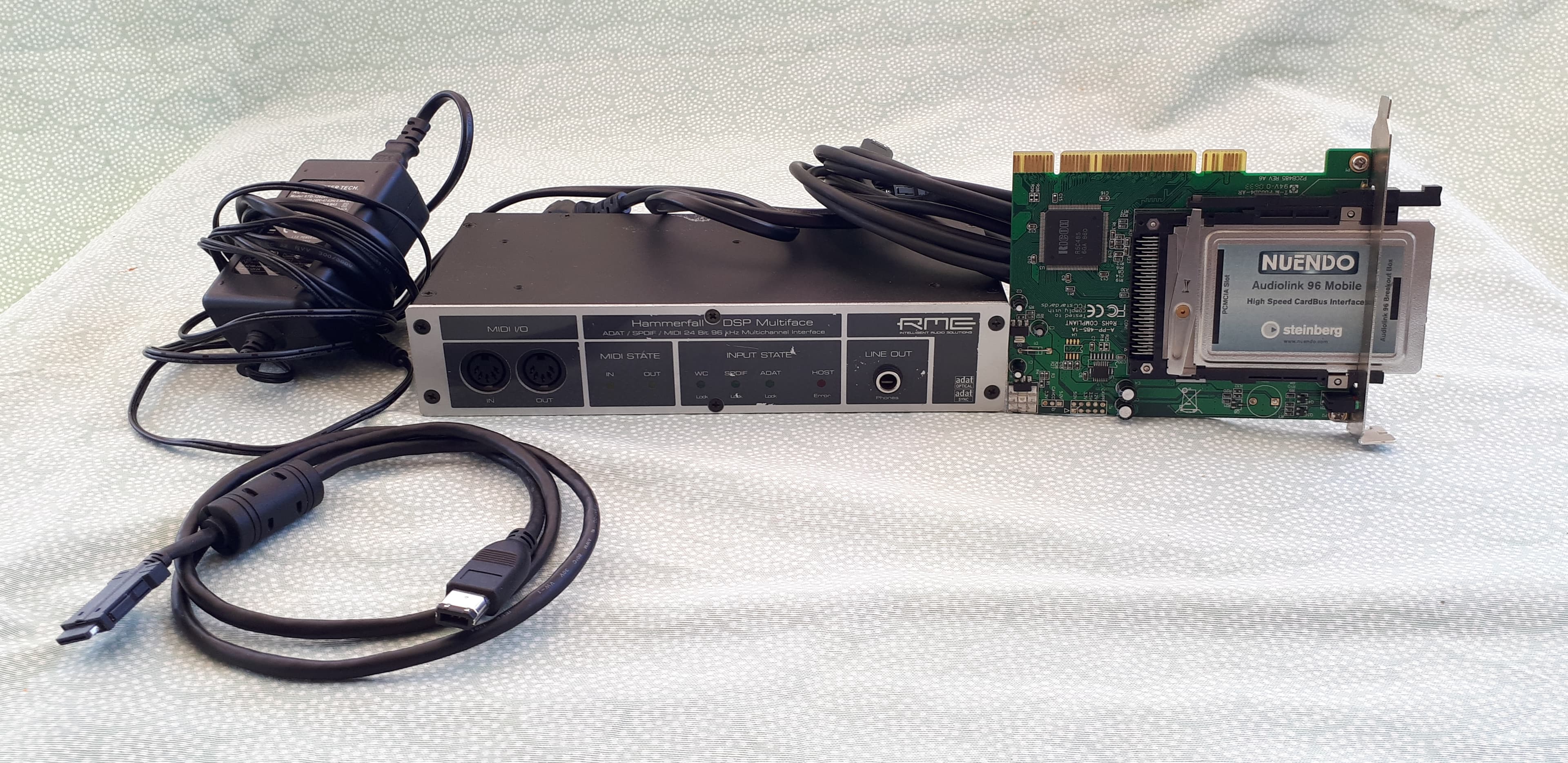 Carte RME HDSP Multiface + Carte PCMCIA + Adaptateur PCI