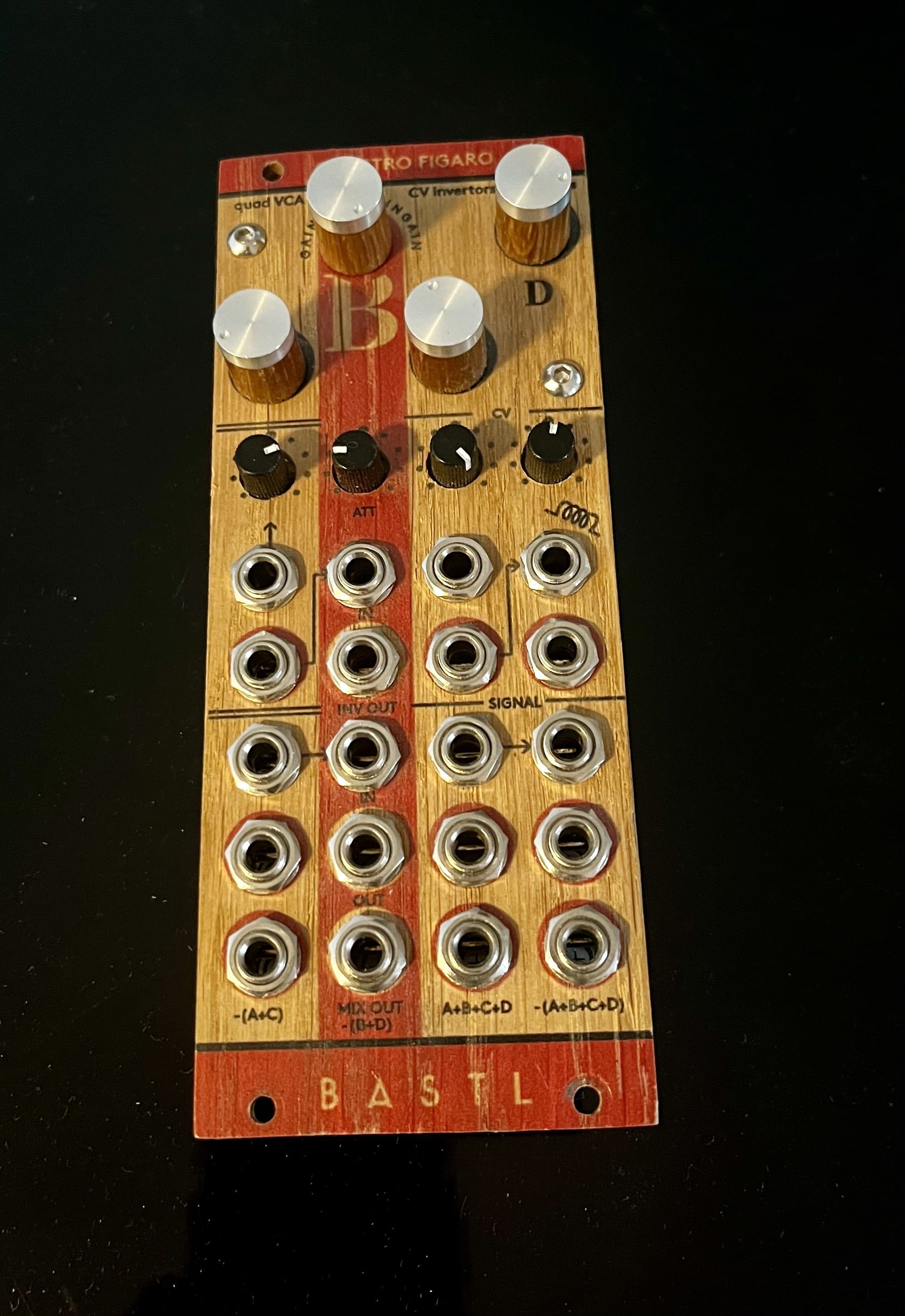 Vends Bastl Quattro Figaro quad VCA