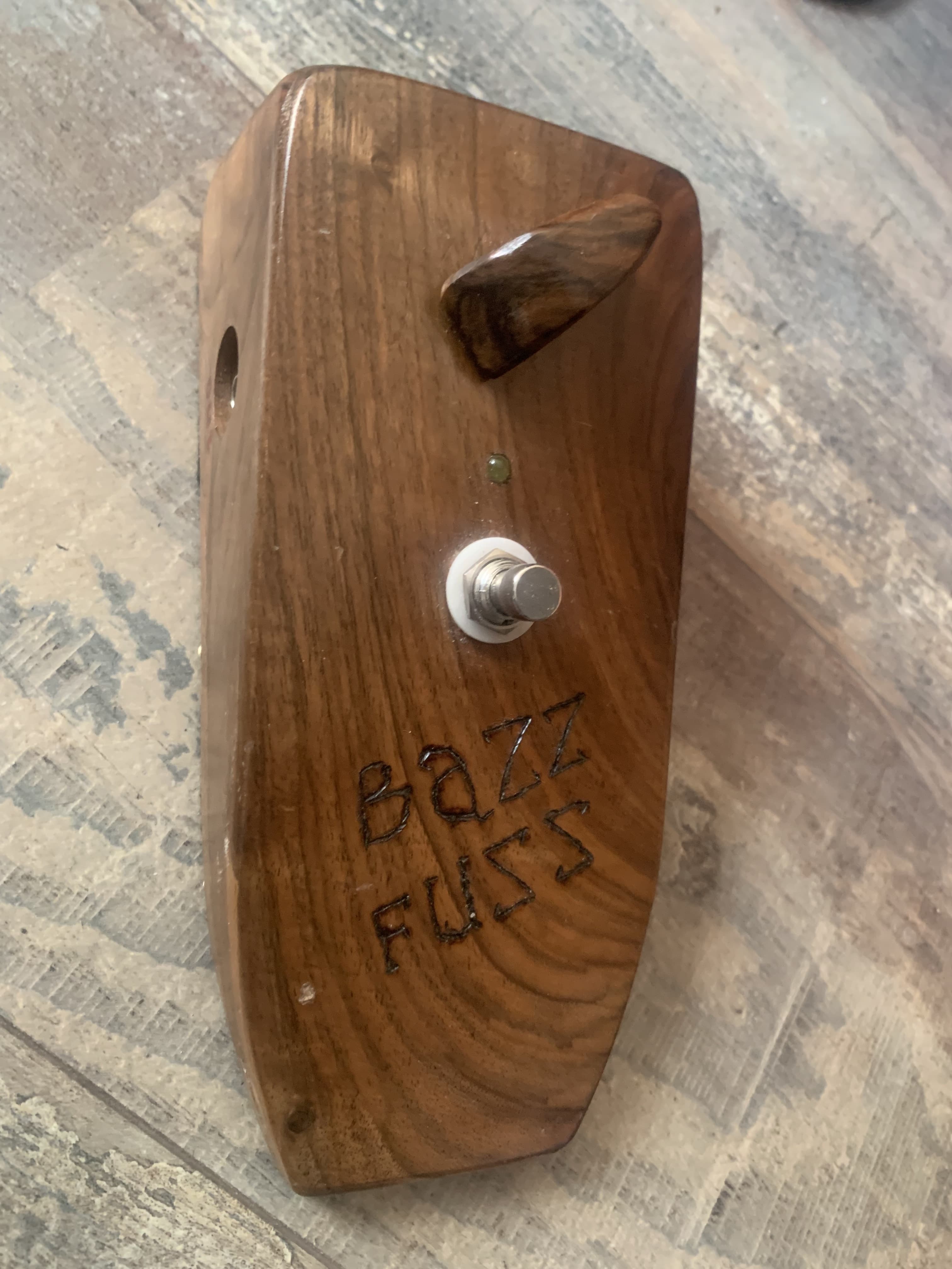 Bazz Fuzz