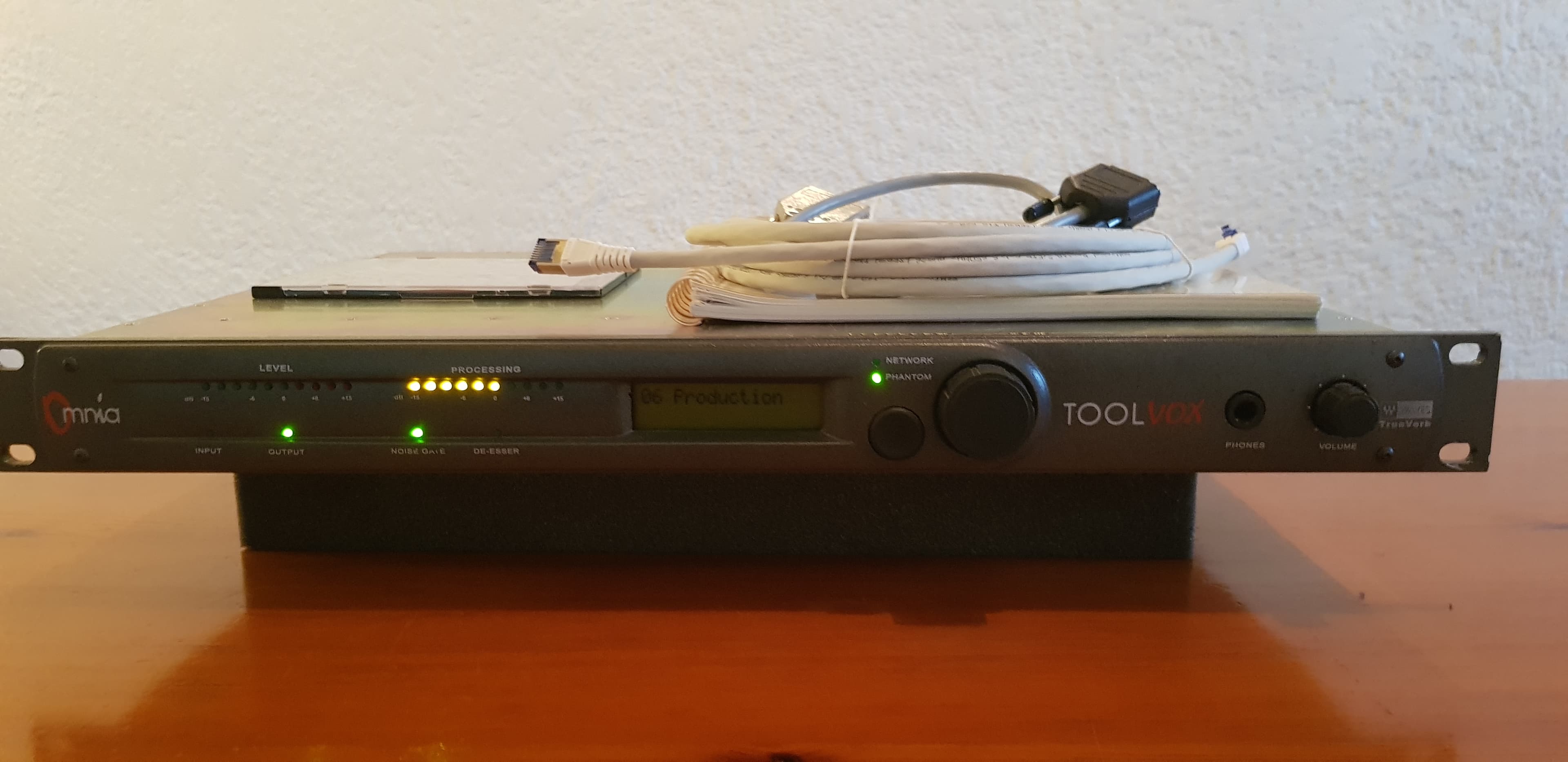 Vente préampli micro Broadcast Pro OMNIA TOOLVOX