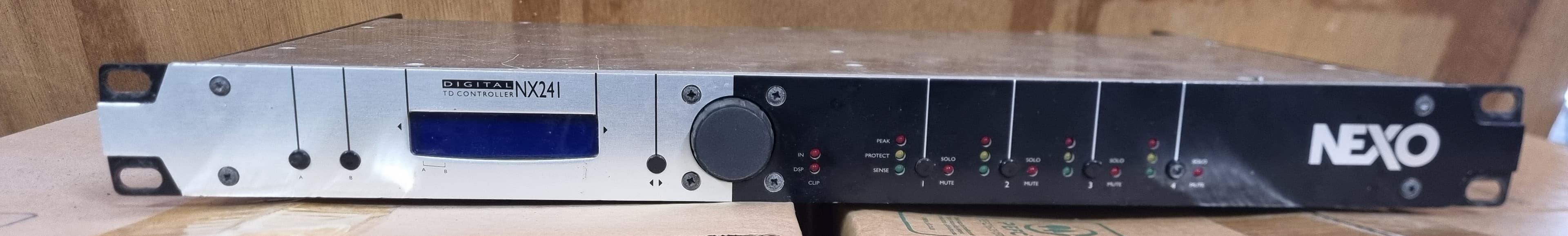 vends NX241