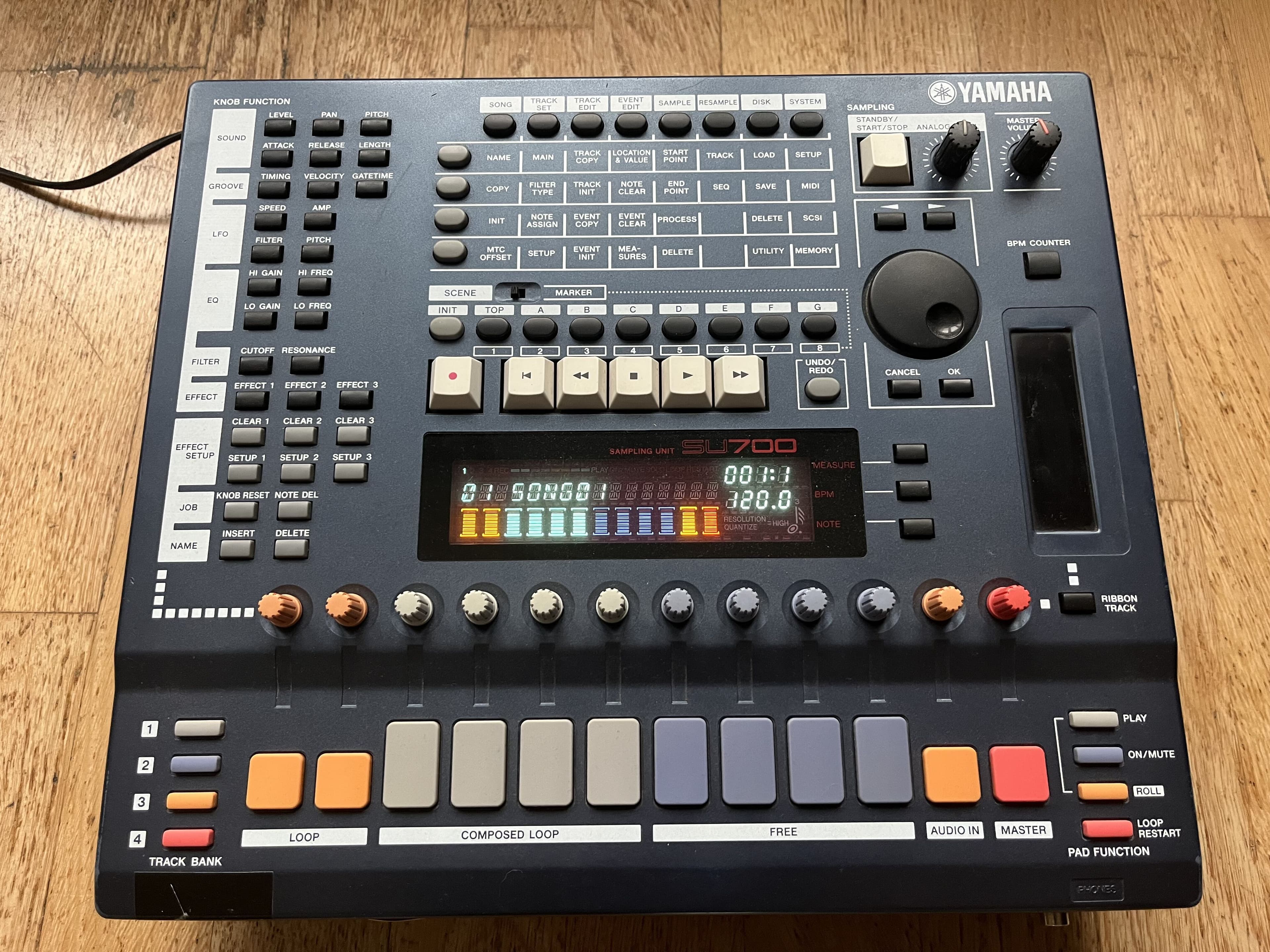 SU700 YAMAHA