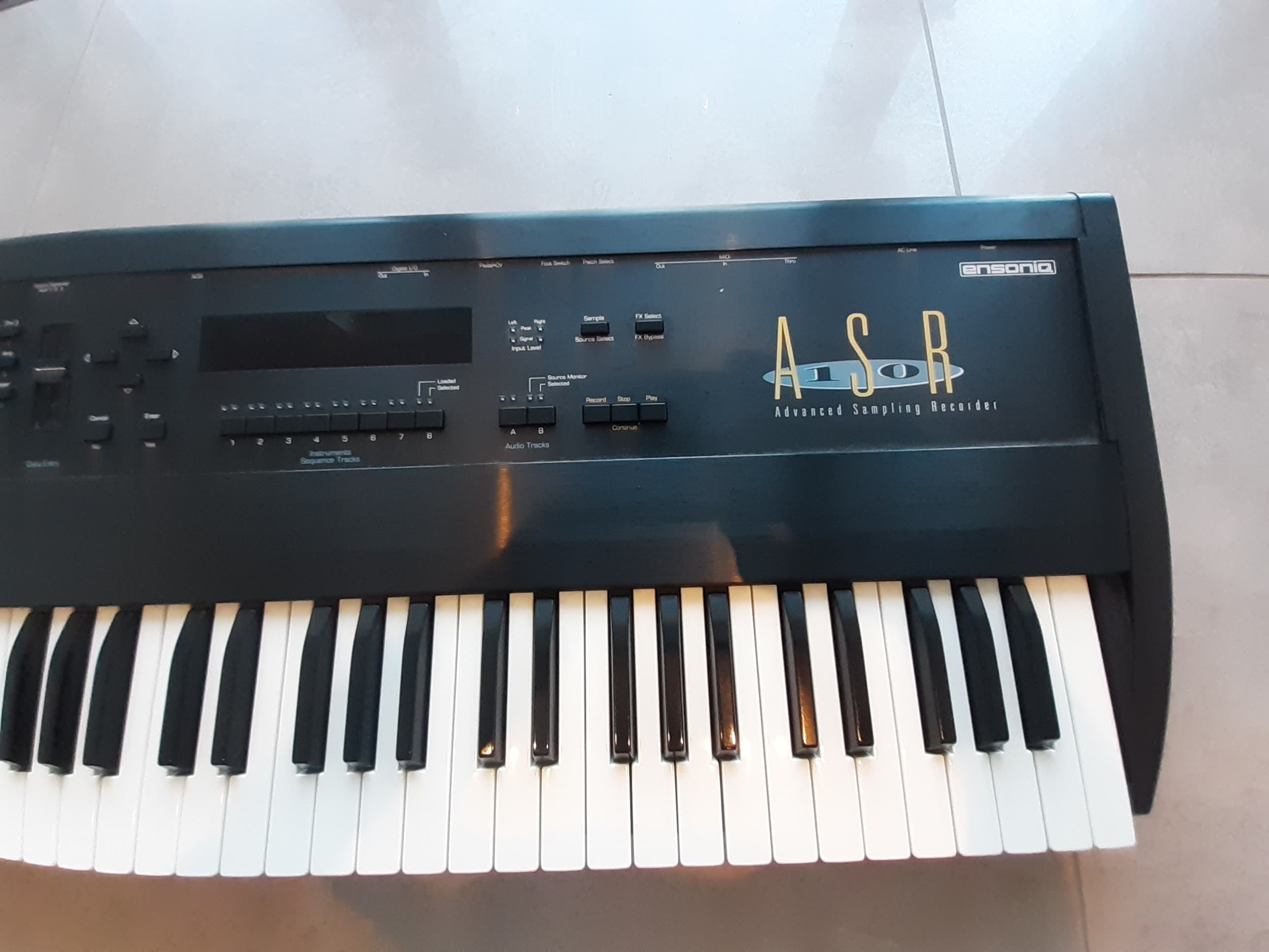 vends clavier asr 10
