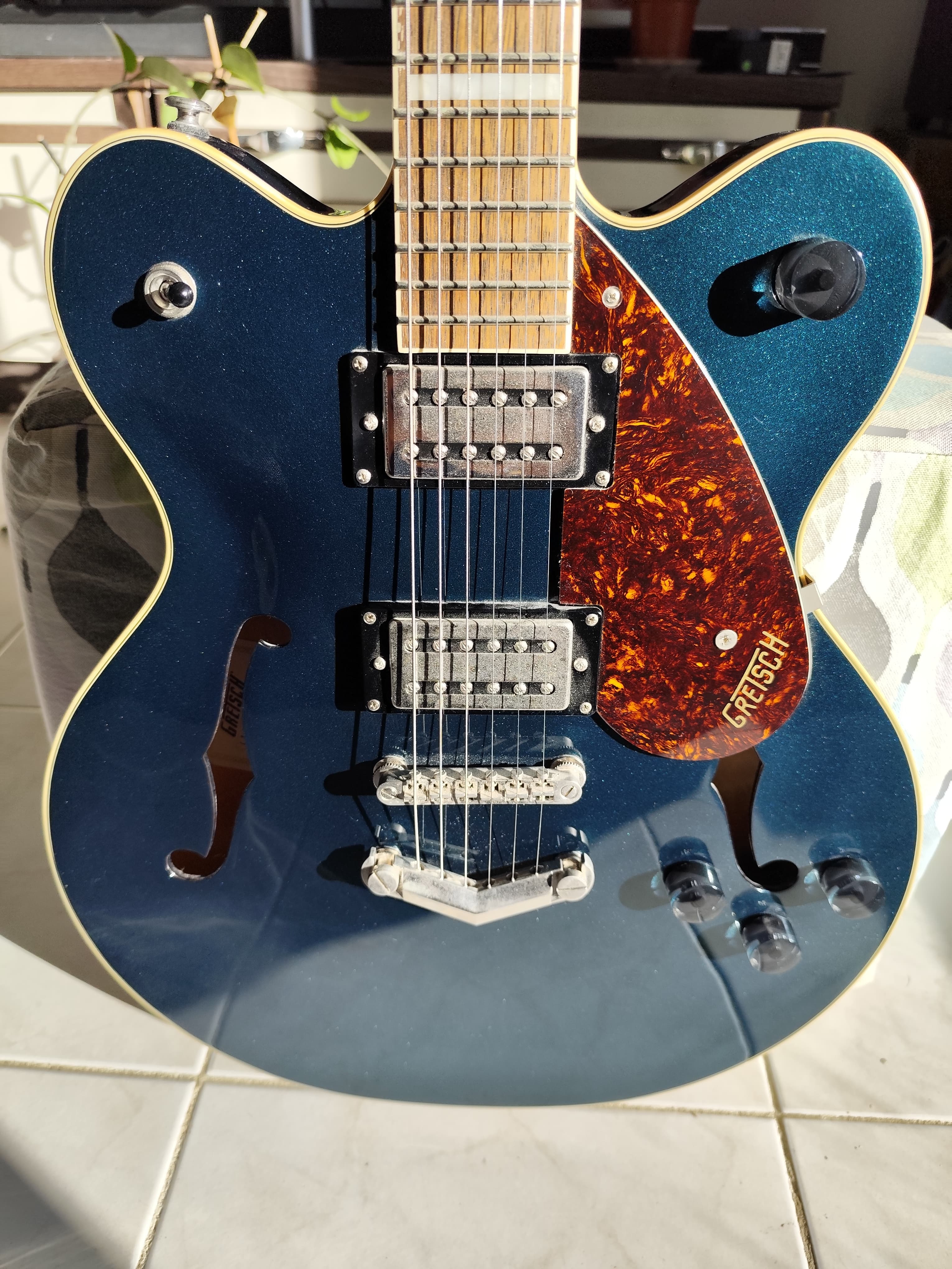 vends Gretsch G2622 Midnight Sapphire