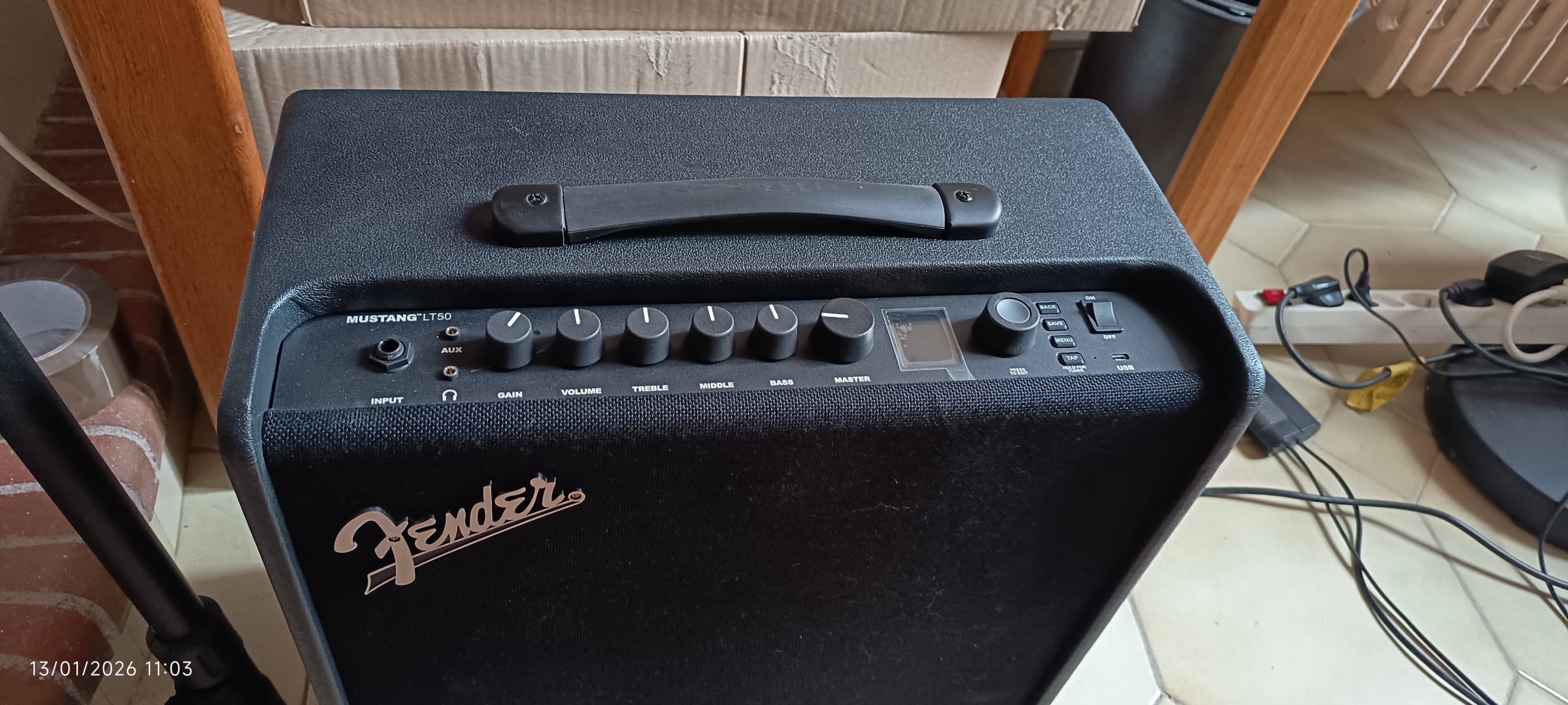 FENDER MUSTANG LT50