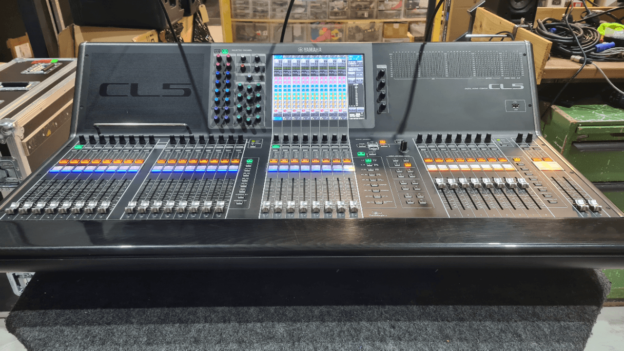 Yamaha CL5