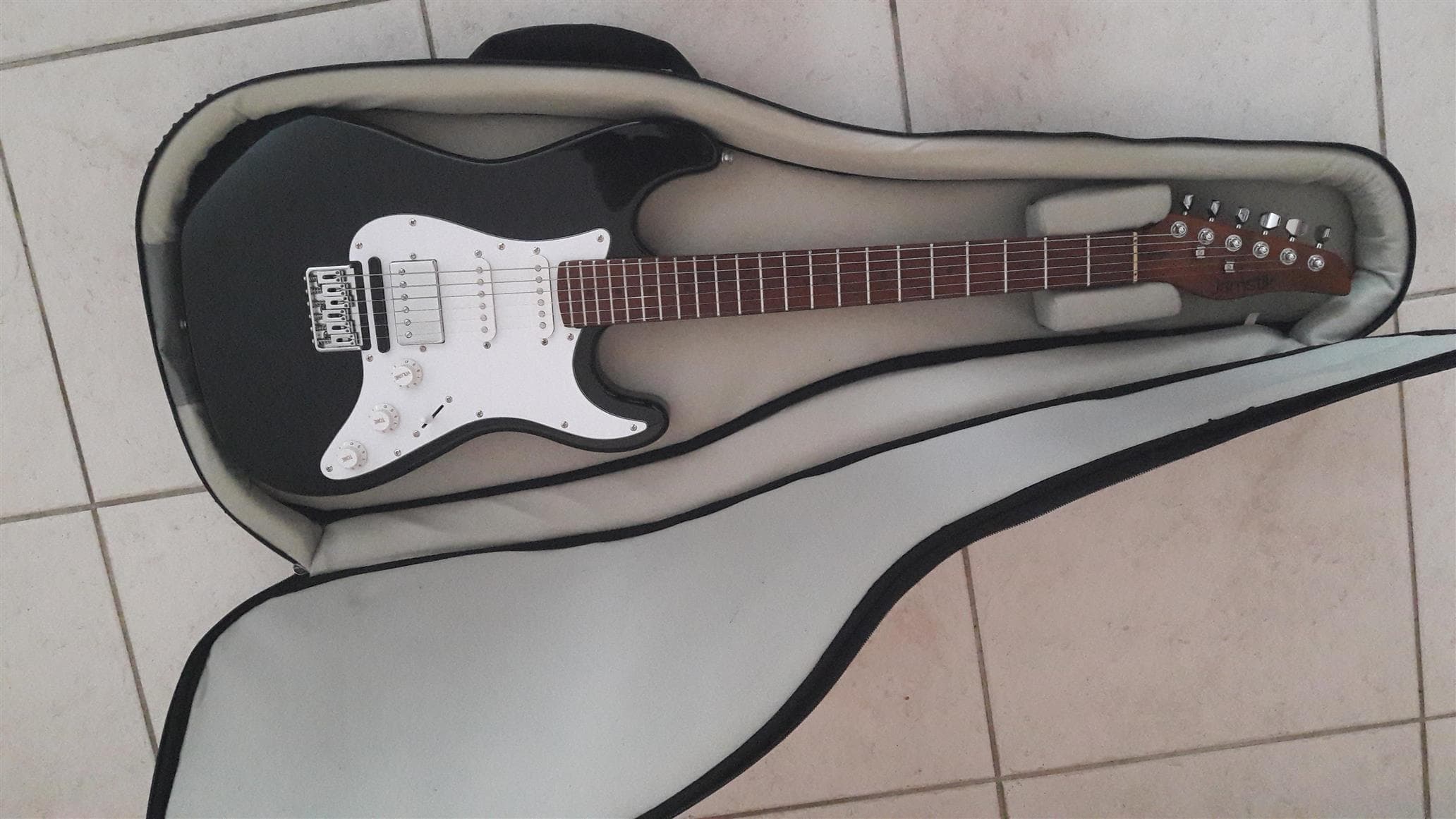 Vends Guitare Midi Zivix Jamstik Standard Black