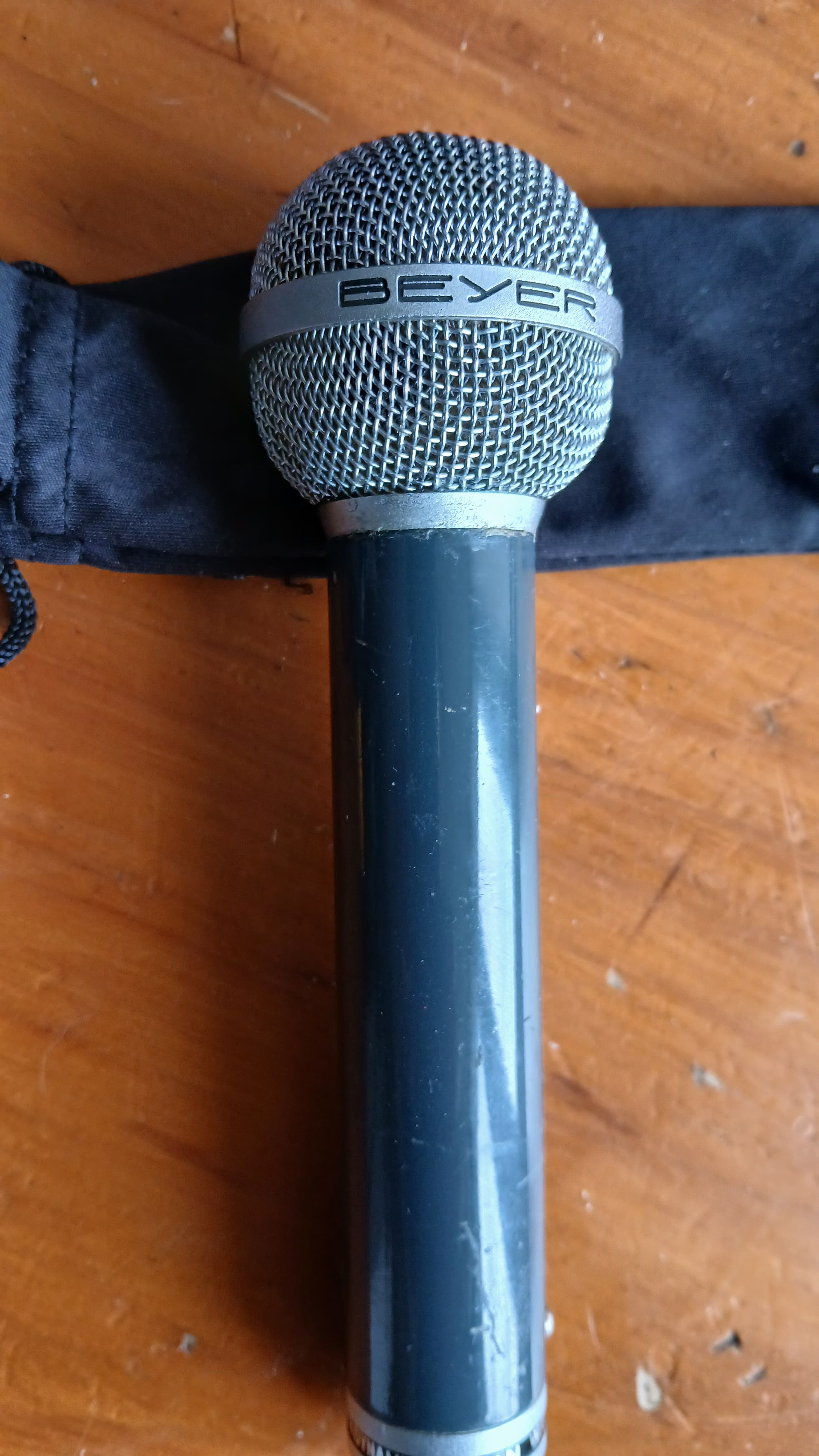 Vends Beyer m260N