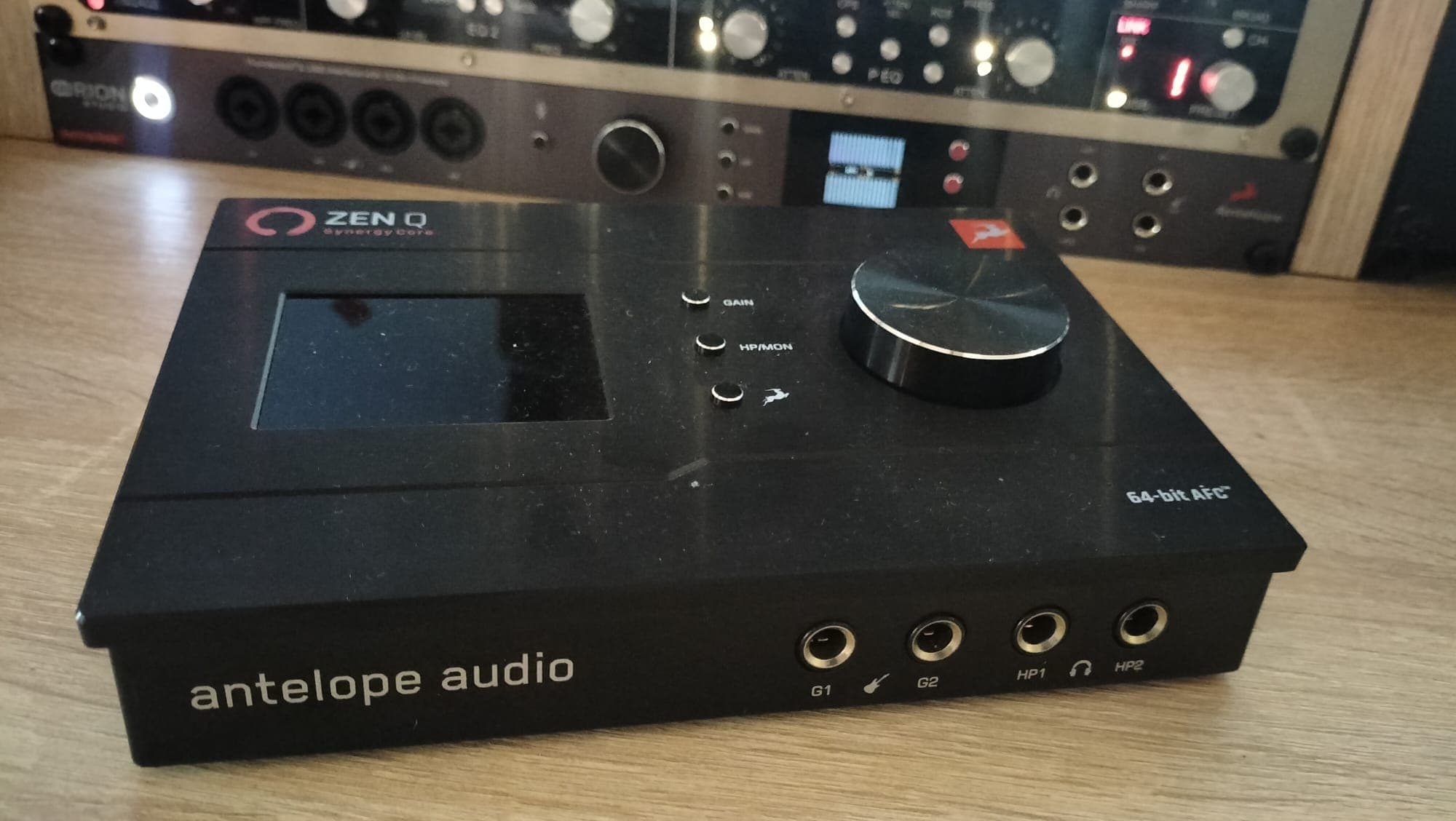 vends Antelope Audio Zen Q Synergy Core