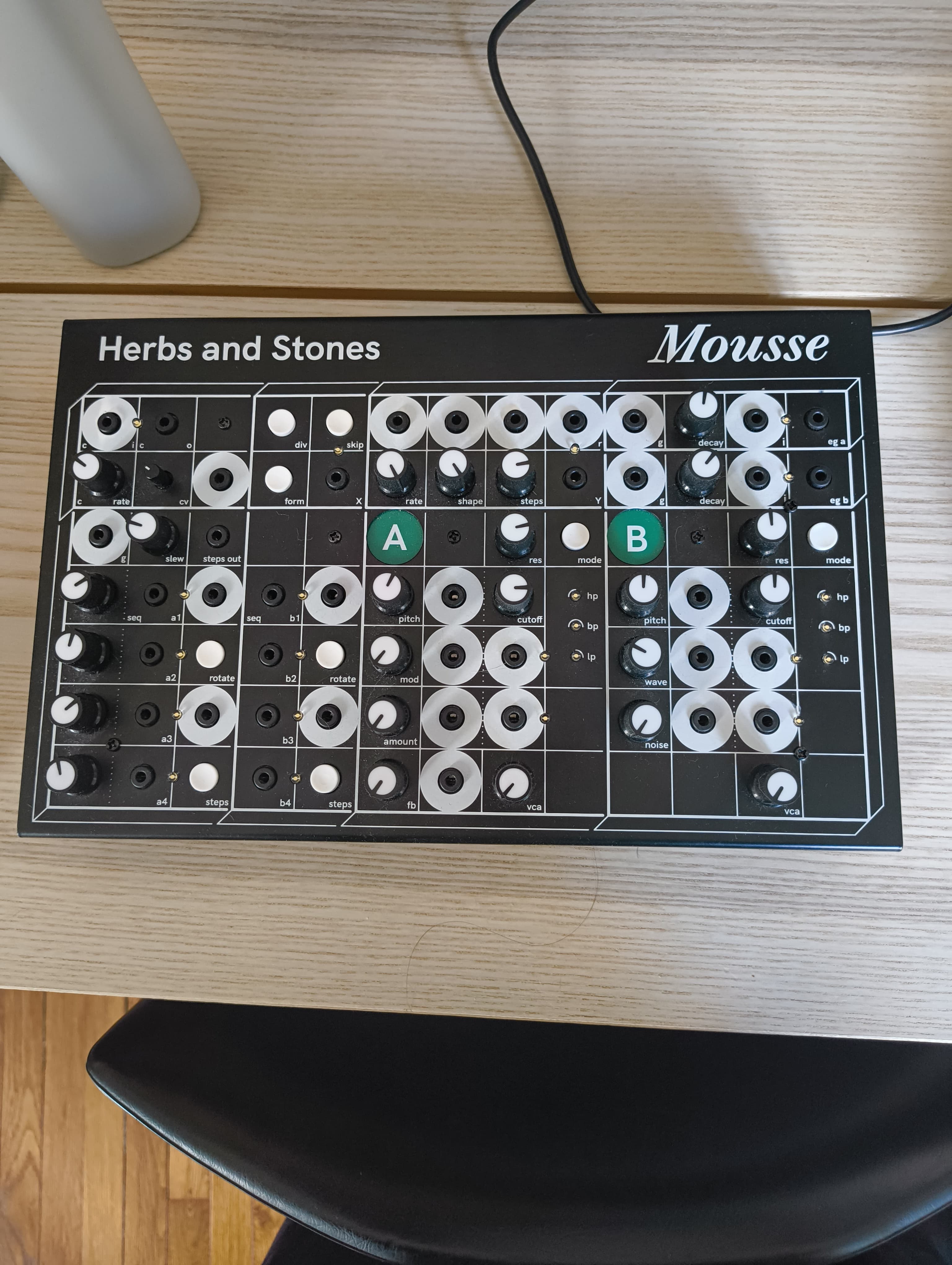 Vends Herbs and Stones Mousse