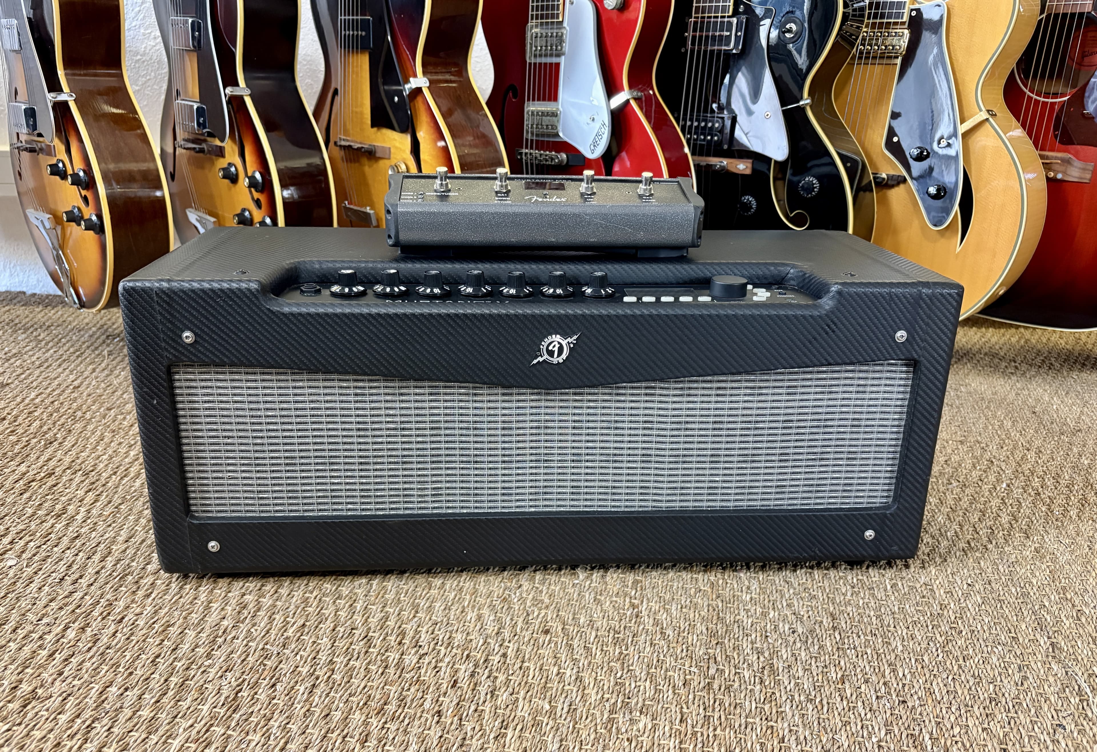 Fender Mustang V 150-Watt Modeling Guitar Amp Head