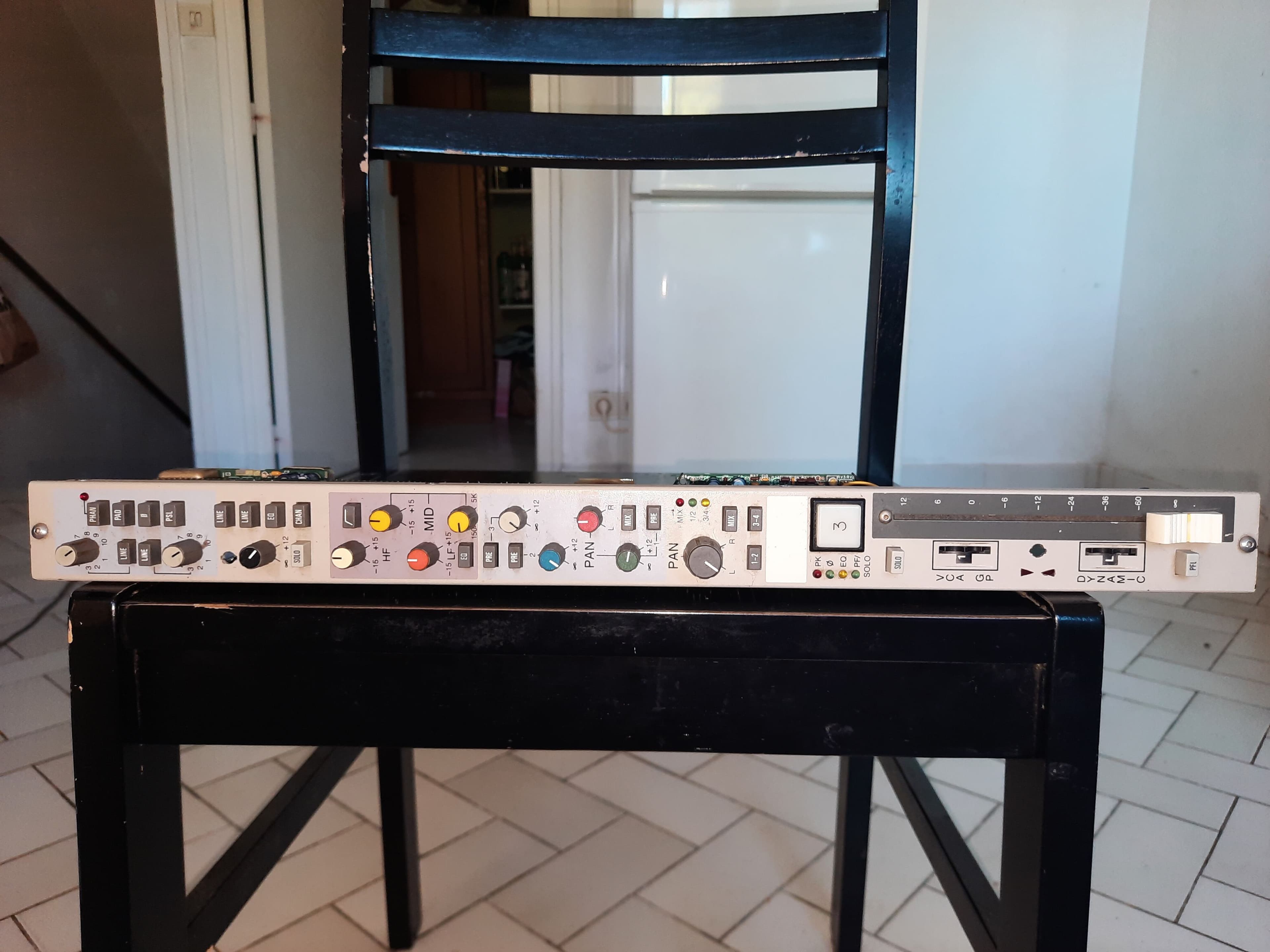 Sony MXP 2000 – 10 Tranches Line Mono – Modules Console Vintage