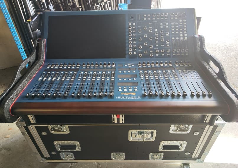 Midas HD96 + Flip case + carte dante KT64 + 1 DN9680 + 2 Fibre 100m