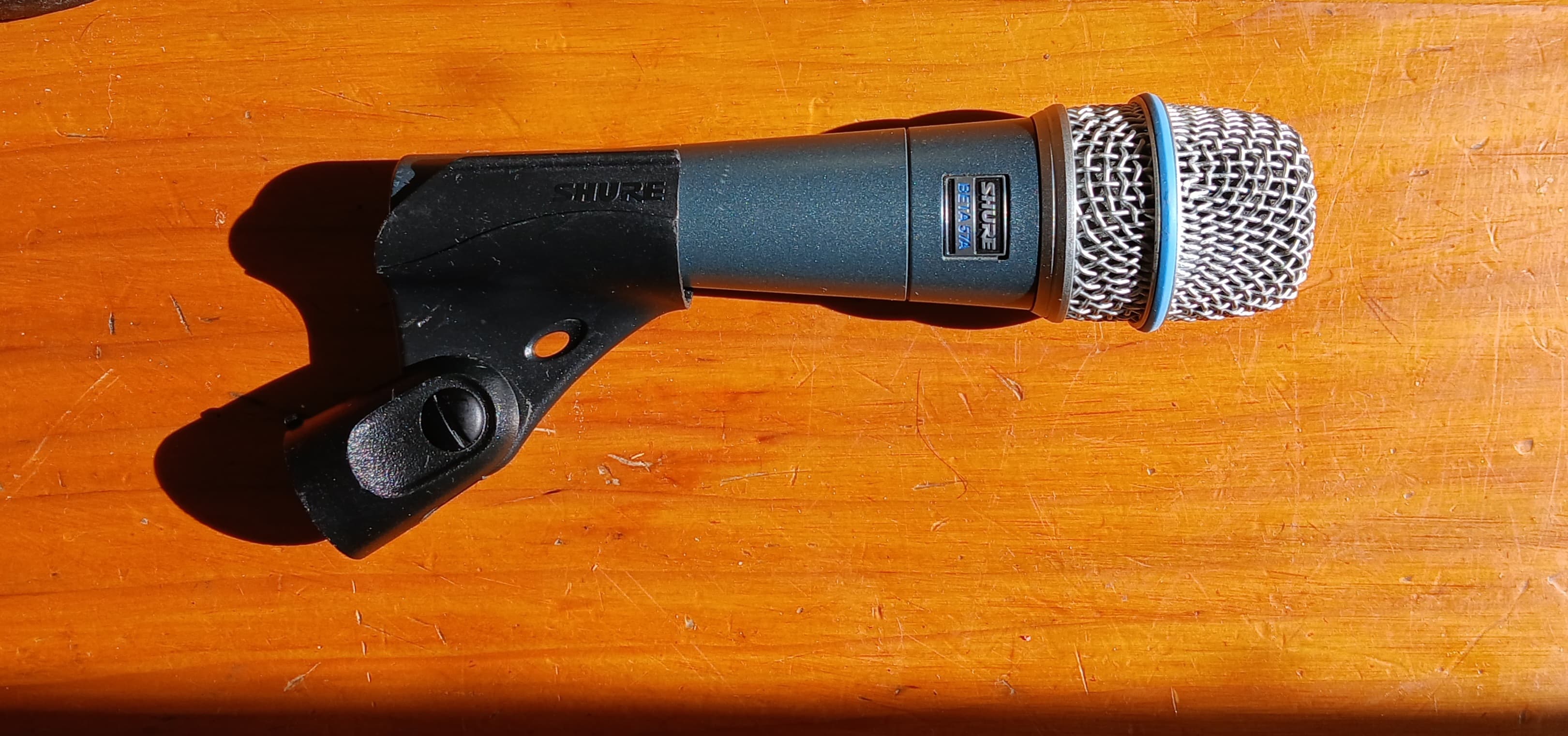 Vends Shure Beta 57