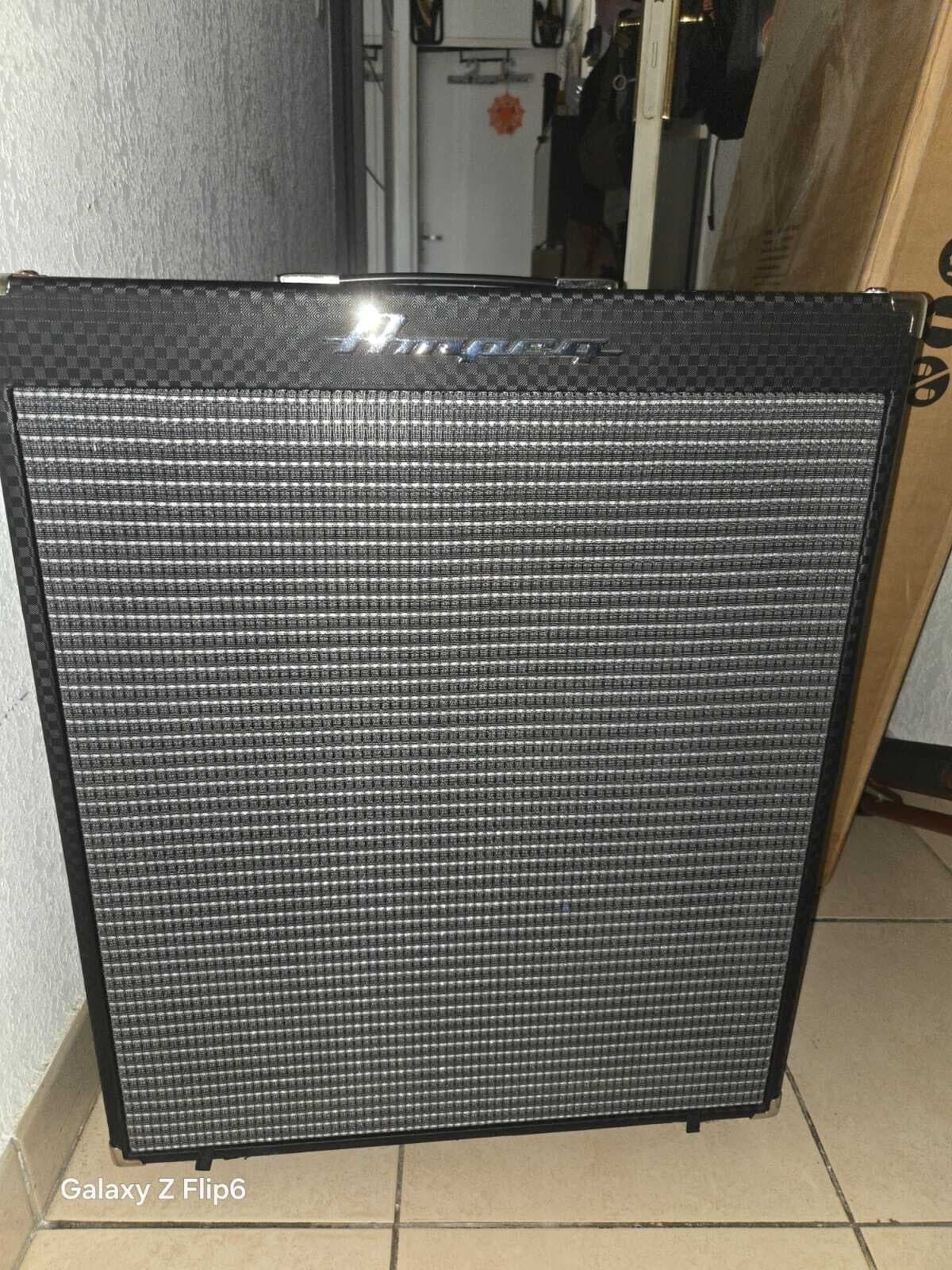 AMPEG RB-210 + HOUSSE + CORDON