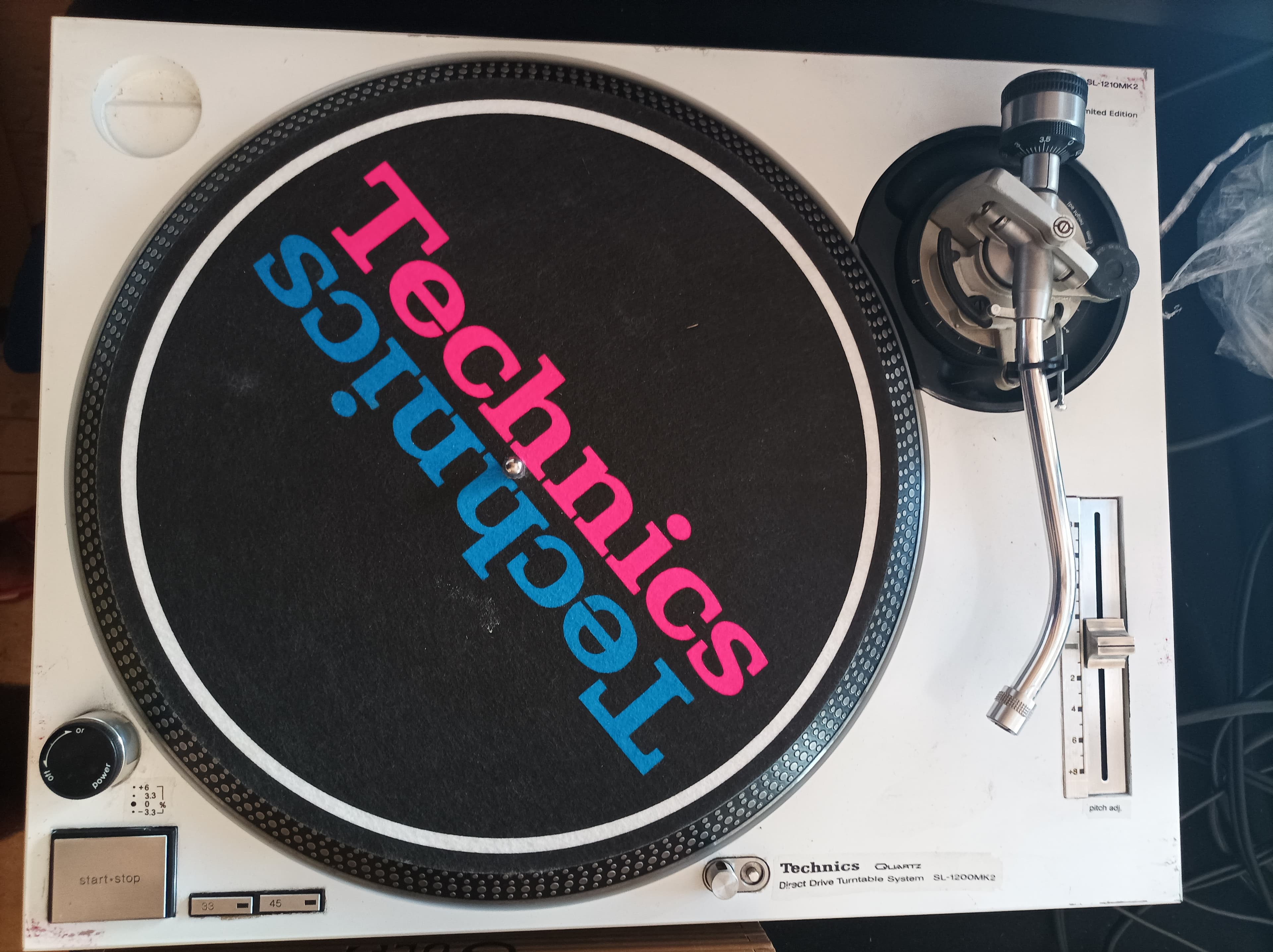 Technics SL-1200