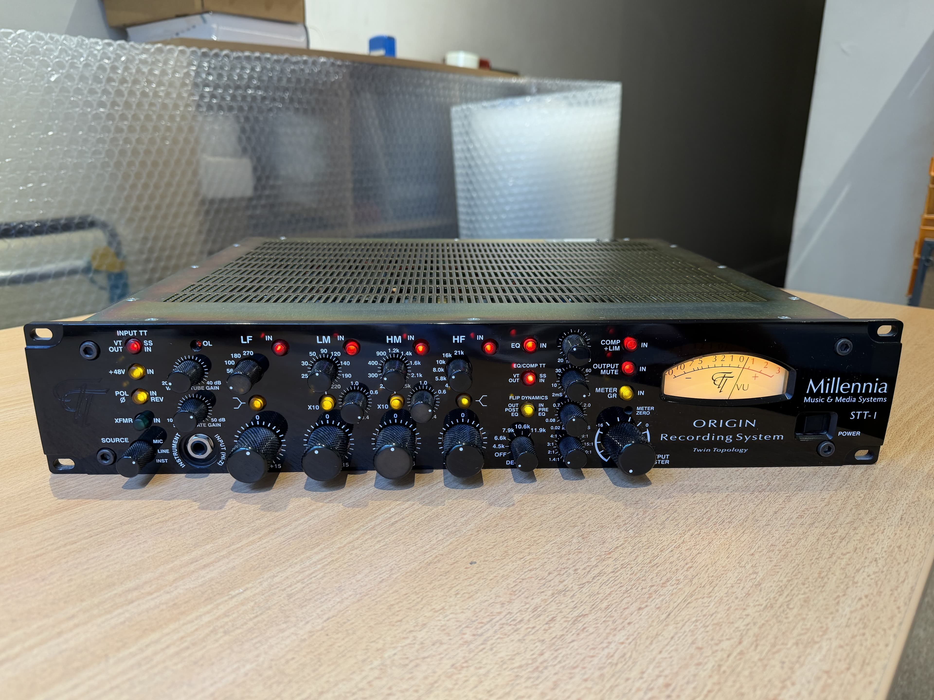 Vends tranche de console STT-1 Origin Millennia première main - Mint